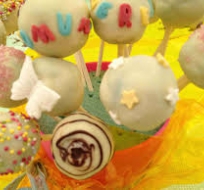 bollo de chocolate blanco en palo para ninos