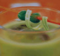 crema de guisantes con aceite de albahaca