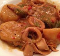 guiso de calamares con patatas